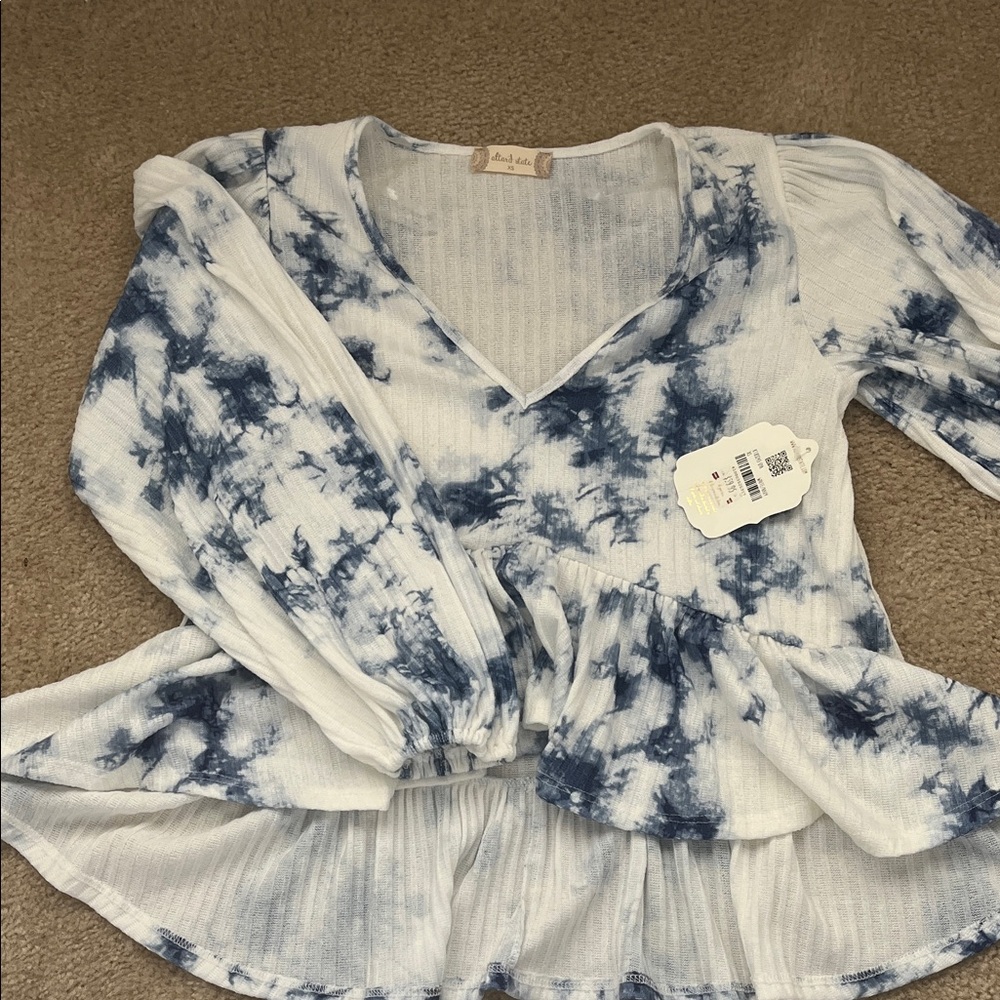 NWT Altar'd State Blue and White Tie-Dye Blouse XS BOHO chic